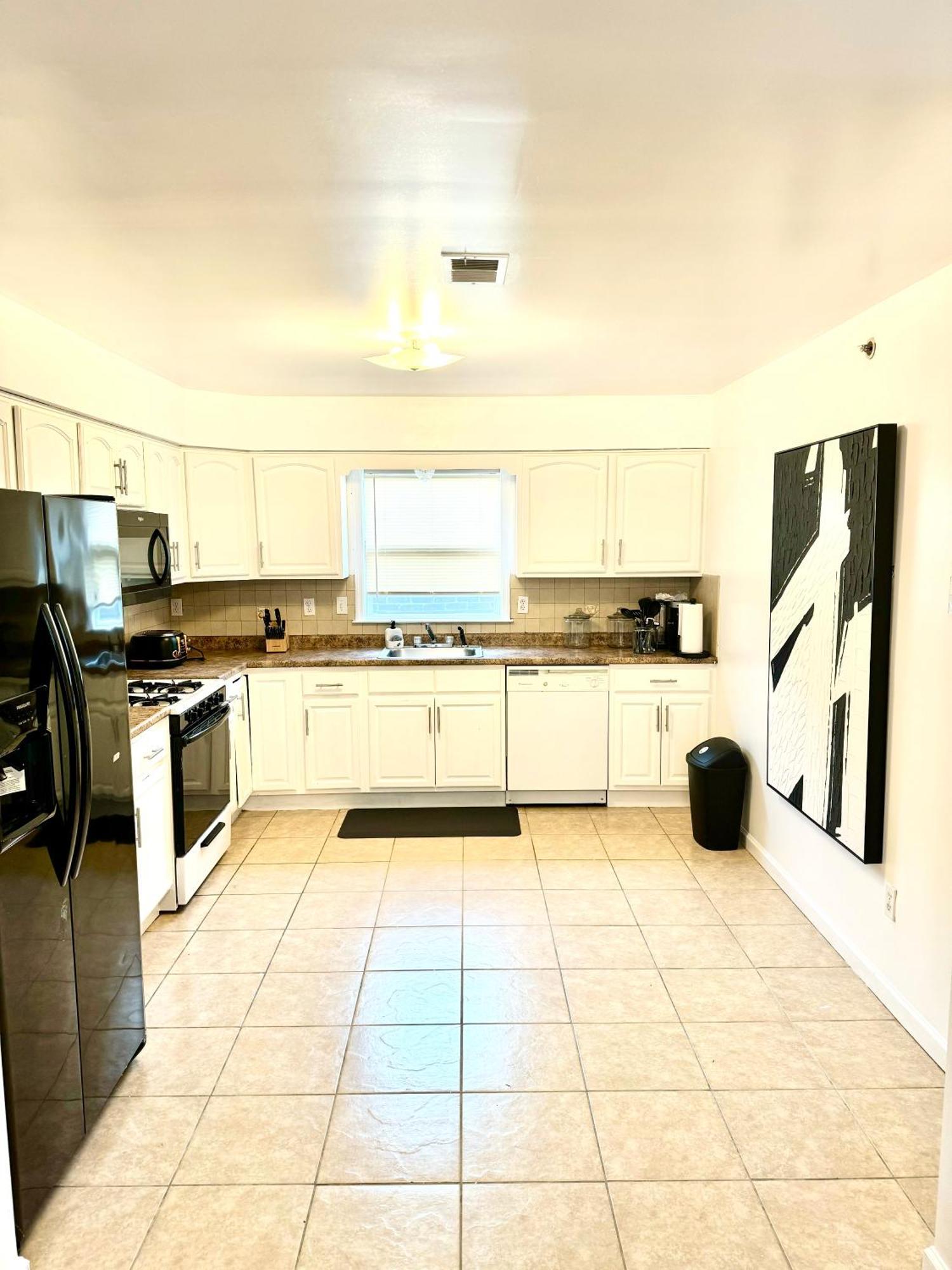 Stylish Evergreen Apartment By Newark Airport Εξωτερικό φωτογραφία